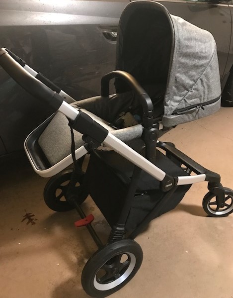 thule sleek stroller reviews